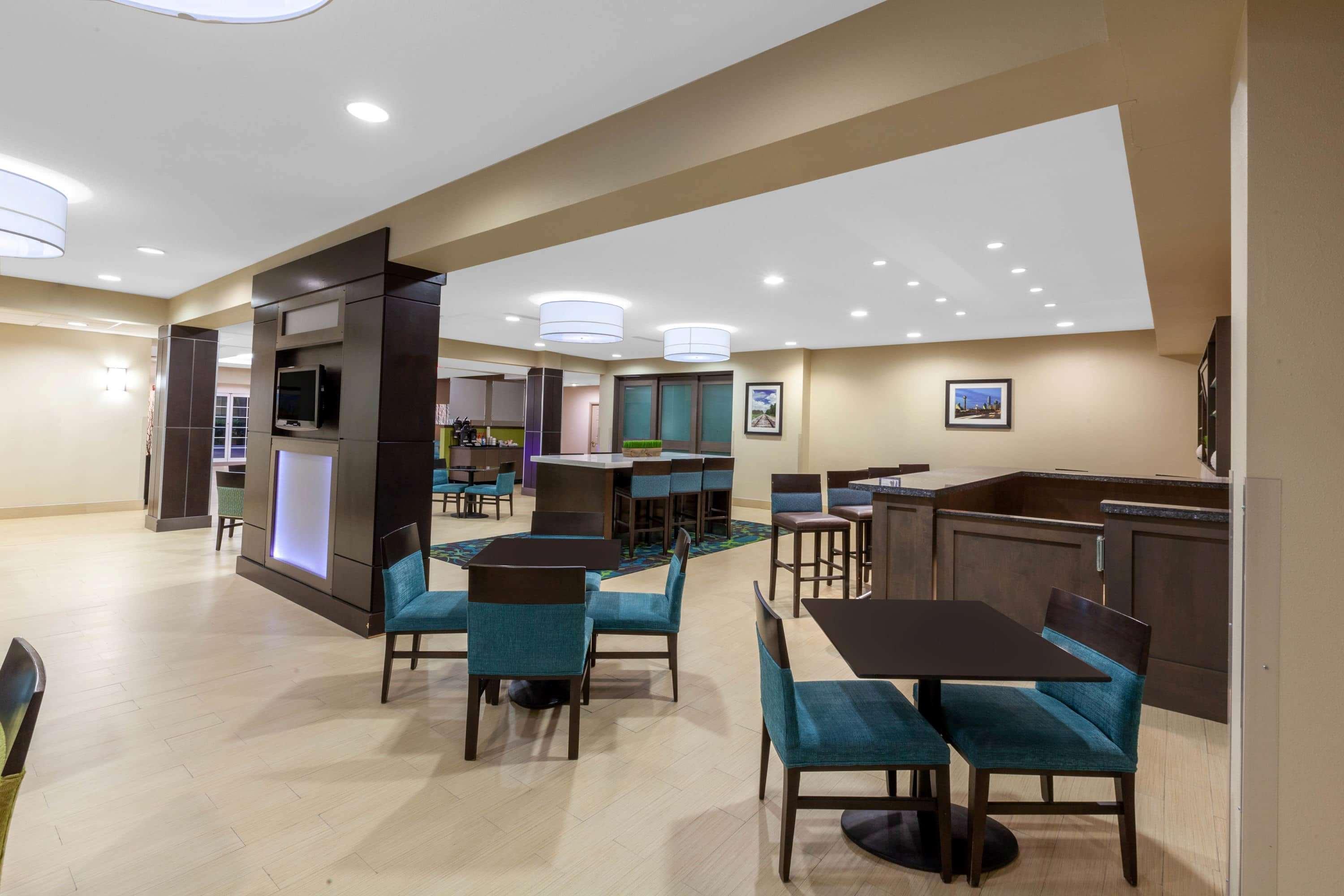 La Quinta By Wyndham Midland North Hotel Exterior foto